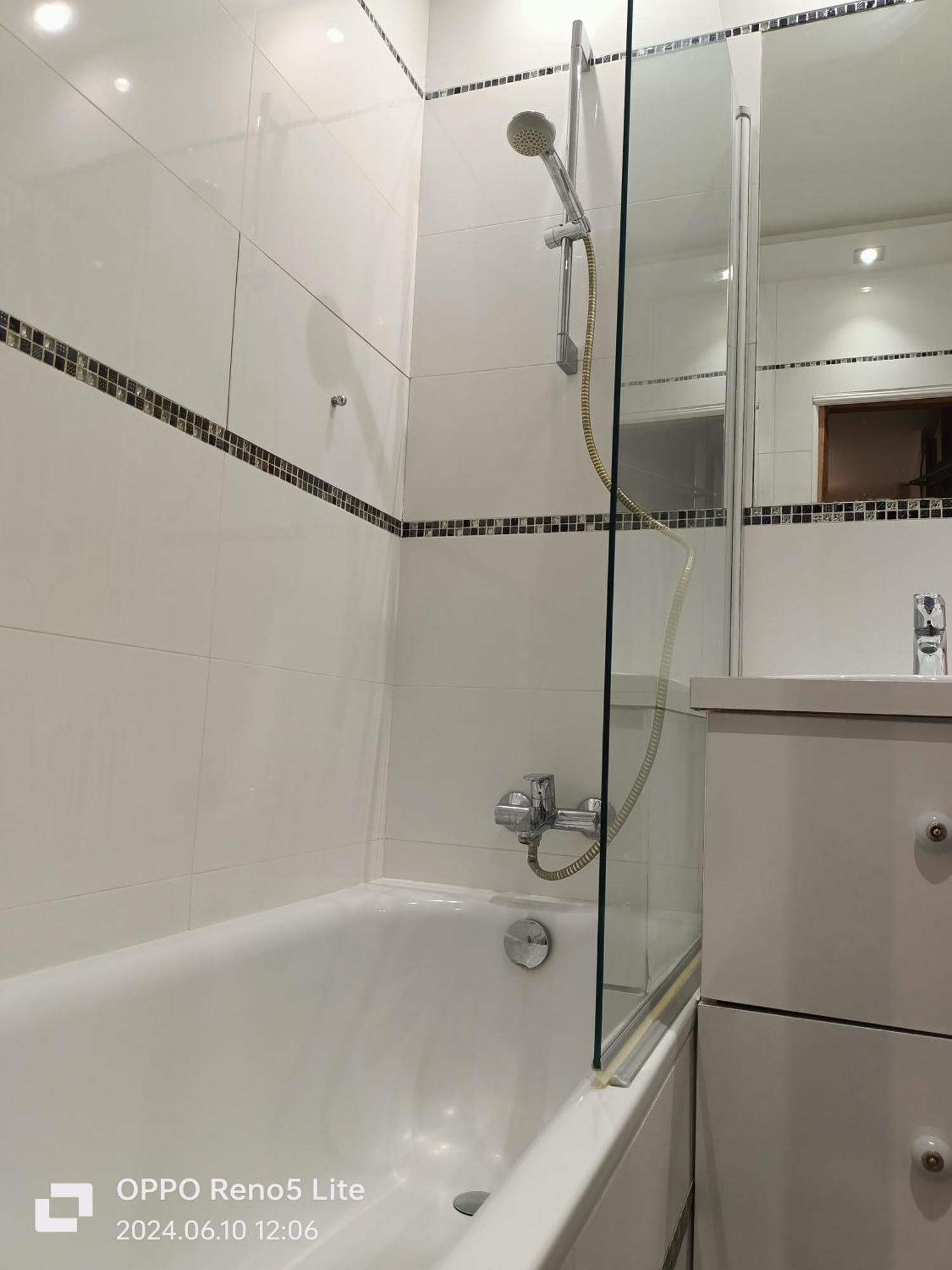 Mieszkanie 3 Pokojowe Dla Rodzin, Z Zabawkami, W Centrum Blisko Aquaparku Wroclaw Ngoại thất bức ảnh